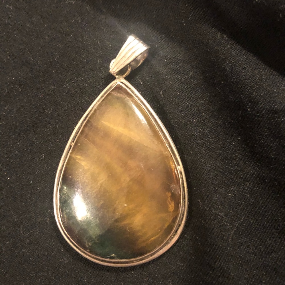 🎉💖COOL TIGERS EYE STONE STATEMENT PENDANT!🎊